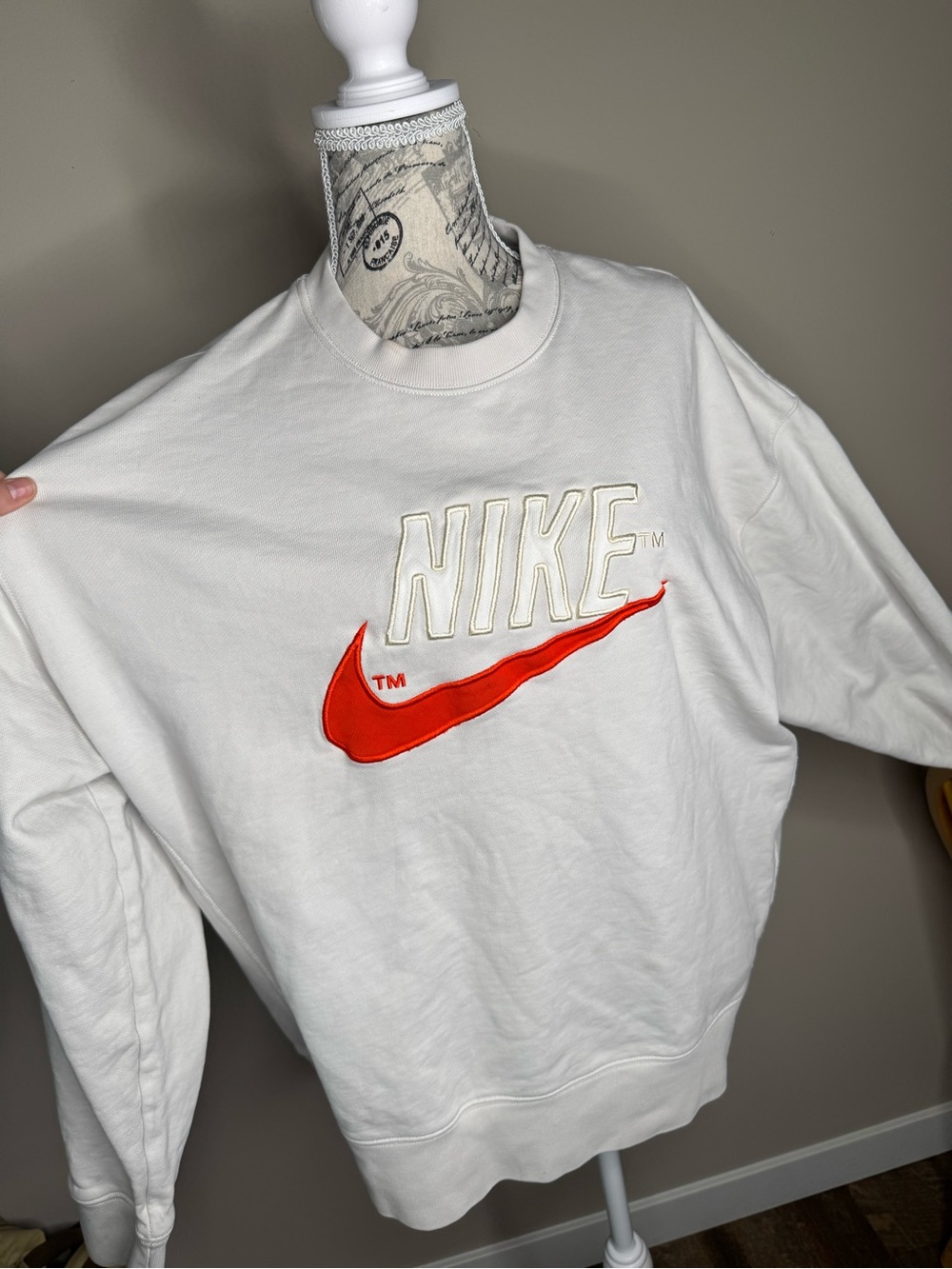Vintage Nike White Crewneck Sweatshirt with Red Swoosh